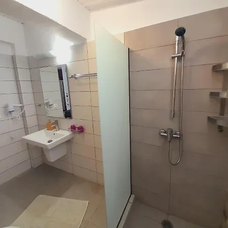 Roseberry Hotel apartamentowy Faliraki