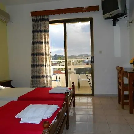 Hotel apartamentowy Roseberry 2*